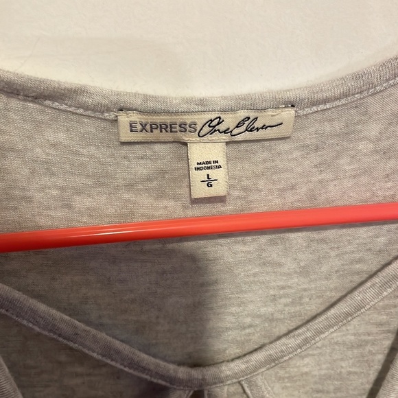 Tank top - Picture 3 of 3